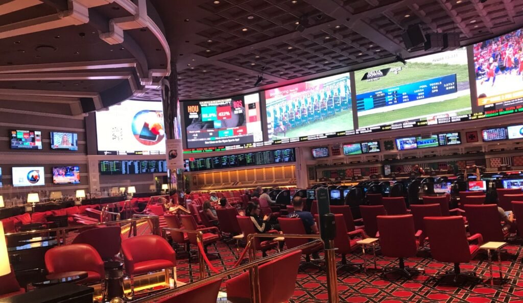 First Look: The Linq Sportsbook Opens In Las Vegas Featuring ‘Fan Caves ...